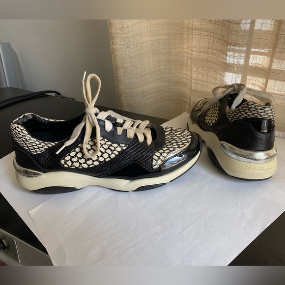 Salvatore Ferragamo Black white leather fashion Sneakers rubber shoes  8.5size